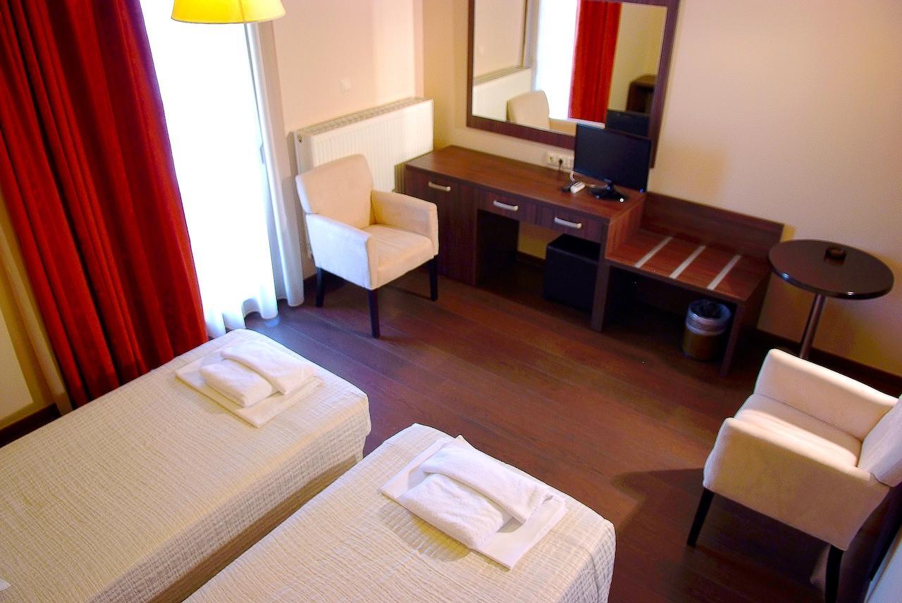 Plotini Hotel Dhidhimotikhon Quarto foto